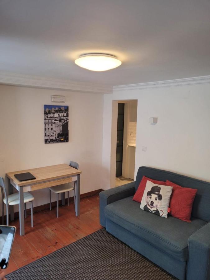 Cozy Estrela Apartment Lisbon Exterior photo